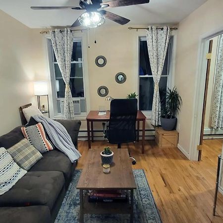 Bright & Cozy East Williamsburg 2 Bedroom نيو يورك المظهر الخارجي الصورة