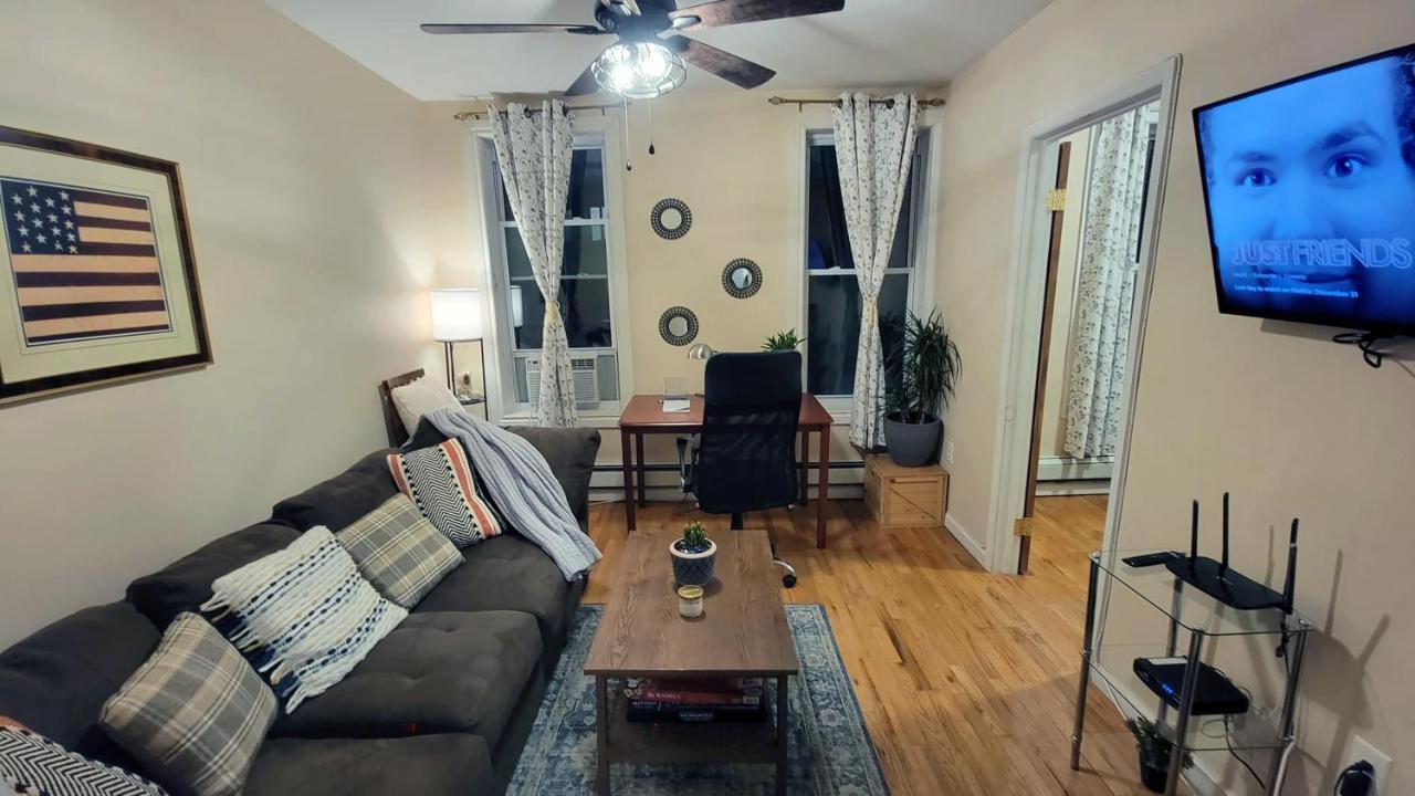 Bright & Cozy East Williamsburg 2 Bedroom نيو يورك المظهر الخارجي الصورة